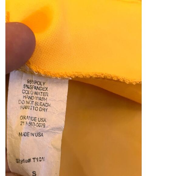 ORANGE brand, Small Women's Yellow Ruffle Blouse, Flutter Sleeves, Small - Picture 5 of 9